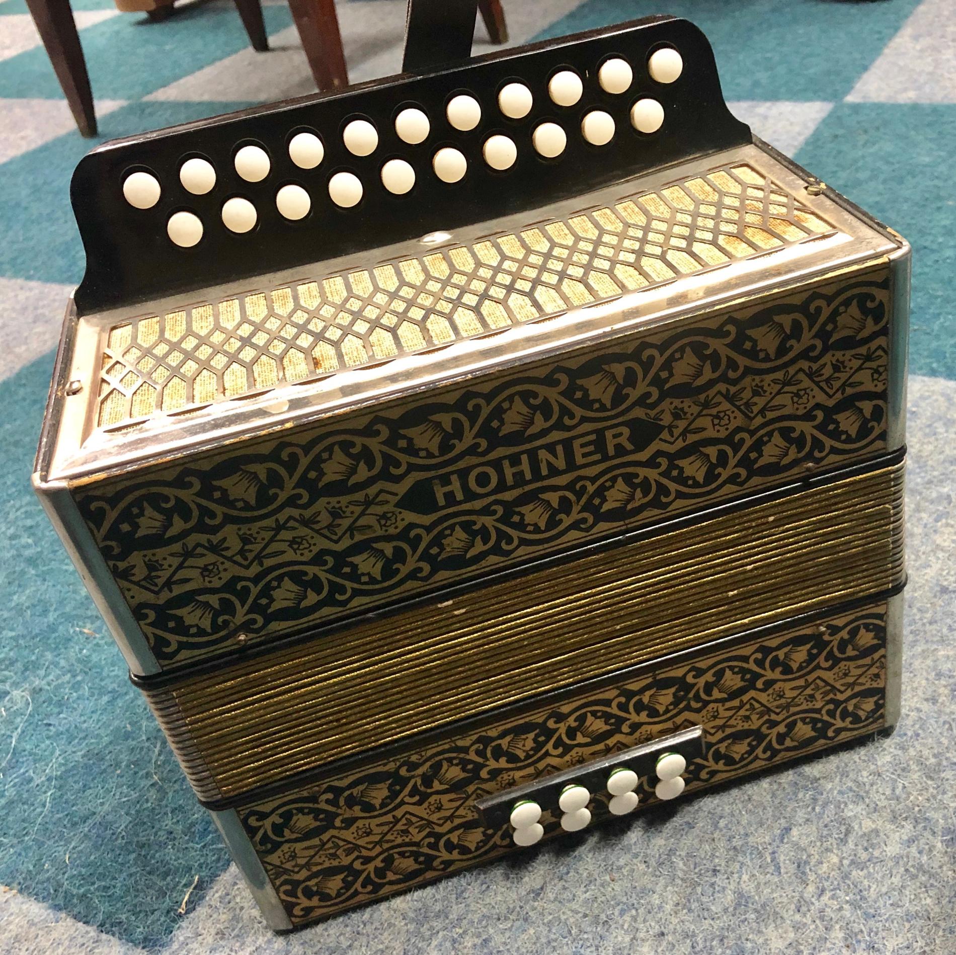 Hohner Accordéon diatonique 1925