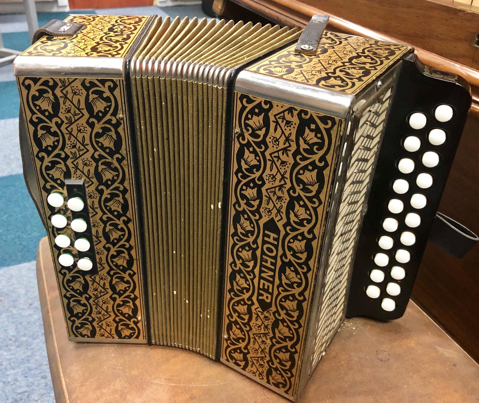 Hohner Accordéon diatonique 1925